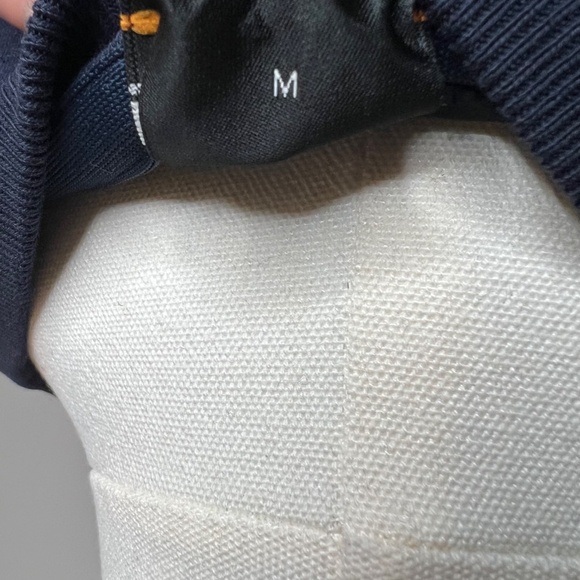 Hugo boss Crewneck 100% Cotton Graphic Sweatshirt Pullover.  - Picture 4 of 4